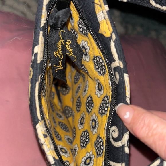 Retired Vera Bradley Yellow Bird Hannah Handbag Small - Picture 4 of 4